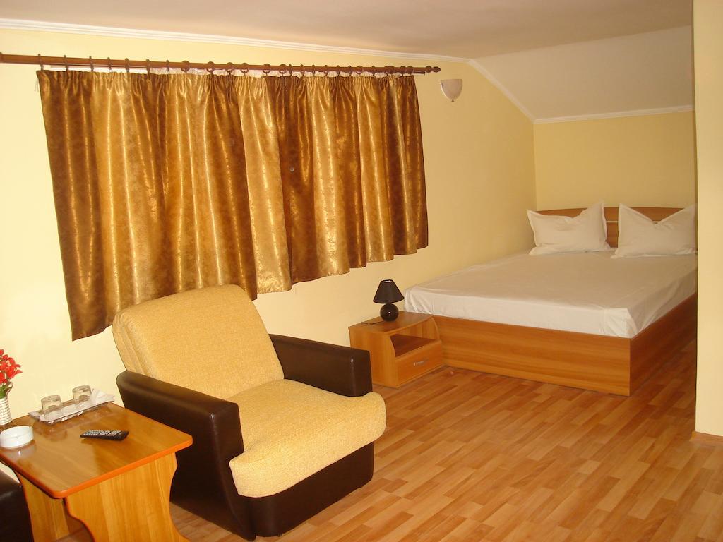 Pensiunea Mara Baiculesti Room photo